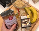 A picture of step 1 of Chè Chuối (Vietnamese Banana Coconut Dessert).