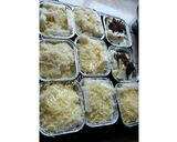 Foto langkah ke 4 dari resep Bread Puding with topping cheese, chocolate and almound.