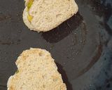 हार्टशेप्ड चीज़ी सैन्डविच (Heart Shaped cheesy sandwich recipe in hindi) रेसिपी चरण 2 फोटो