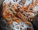 A picture of step 3 of Veg noodles.