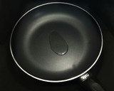 Foto del paso 4 de la receta: Omelette de puerro y queso