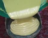 Fluffy vanilla sponge cake recipe step 8 photo