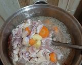 Foto langkah ke 4 dari resep Sup Ayam.