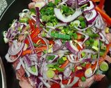 Foto del paso 2 de la receta: Cerdo con verduras para wok o tacos
