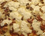 A picture of step 7 of Pork and Date Pizza.
