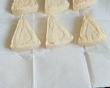 Foto del paso 2 de la receta: Quesitos y palitos de cangrejo empanados