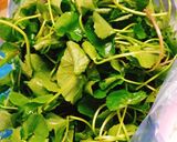 Hình bước làm 1 của món Canh rau má nấu tôm