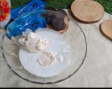 A picture of step 4 of Oreo Cake.