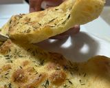 Foto del passaggio 17 della ricetta Pizze al piatto e bianca (67% idratazione)🍕