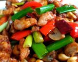 A picture of step 11 of Thai Cashew Chicken (Mama's Recipe).