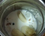 नवरात्रि स्पेशल बनाना ड्राई फ्रूट्स स्मूदी (Navratri Special Banana Dry Fruits Smoothie) रेसिपी चरण 2 फोटो