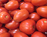 Foto del paso 2 de la receta: Ensalada de pimientos rojos y tomates asados a "la dieta mediterránea"