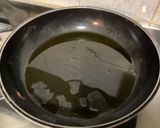 Une image de l'étape 7 de Nouilles à l'oseille, tomates, ail, crème et persil.