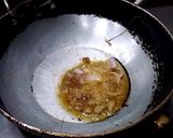 รูปขั้นตอนการทำที่ 2 ของ ผักเหลียงผัดไข่