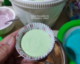 Foto langkah ke 7 dari resep Bolu Kukus Mekar Pelangi.