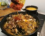 Foto del paso 6 de la receta: Fideuá, con alioli y fideo n°2