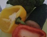 Foto del paso 1 de la receta: Ensalada de pimientos y brócoli🥦🥒🍏🥗