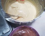 Foto langkah ke 5 dari resep 40. Classic Marble Buttercake.