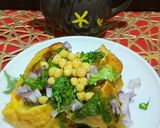 A picture of step 5 of Mirchi Bhajiya Chaat.