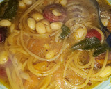 Foto del paso 3 de la receta: Porotos con riendas y longanizas