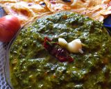 A picture of step 6 of Sarson ka saag.