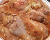 Foto del paso 3 de la receta: Pollo con cebolla