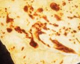 A picture of step 2 of Cheese Egg paratha.