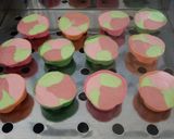 Foto langkah ke 5 dari resep Bolu kukus mawar.