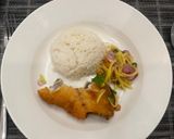 A picture of step 5 of Pla Nim (Nile Tilapia) - with green Mango Salad Thai Style - WOW :P.