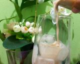 Foto langkah ke 3 dari resep Teh Tarik Kw dari Teh Tawar krimer 🤣🤣.