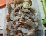 Foto langkah ke 1 dari resep Udang Goreng Bumbu.