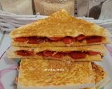 Foto langkah ke 7 dari resep Sandwich Pizza.