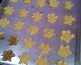 Foto langkah ke 2 dari resep Semprit bunga ekonomis (no mixer).