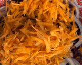 A picture of step 2 of Crunchy rainbow slaw.