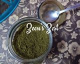 A picture of step 4 of Drumstick Leaves Podi/Munagaku Podi.