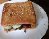 A picture of step 5 of Tadkewala Beetroot Sandwich.
