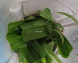 Foto langkah ke 2 dari resep Nasi gurih pandan / Nasi uduk pandan.