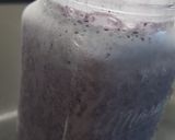 A picture of step 3 of Energy smoothie.