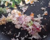 Foto langkah ke 2 dari resep Nasi Goreng Sayur Tanpa Kecap.