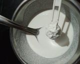 A picture of step 2 of Rose cake or Rose cookies.