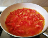 Foto del paso 3 de la receta: Sopa de garrofons con jarrete de cerdo ahumado