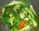 Foto langkah ke 4 dari resep Tumis Pokcoy Saus Tiram.