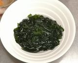 ［影音］鮭魚味噌湯的食譜步驟2照片