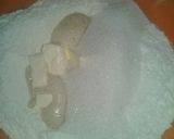 Foto del paso 2 de la receta: Medialunas de manteca🥐