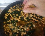 Foto del paso 5 de la receta: Espinacas esparragas con garbanzos