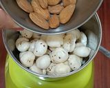 A picture of step 2 of Chamsur seeds(Garden cress seeds)-Makhana Burfi.
