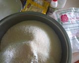 Foto langkah ke 1 dari resep Kue Akar Kelapa.