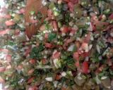 A picture of step 2 of enselada de nopales.