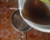 Foto langkah ke 2 dari resep Wedang Teh Susu.