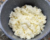 Foto del paso 3 de la receta: Cheesecake de ricotta con arándanos 🫐 (sin horno)